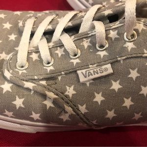 Womens vans grey with white stars size 11